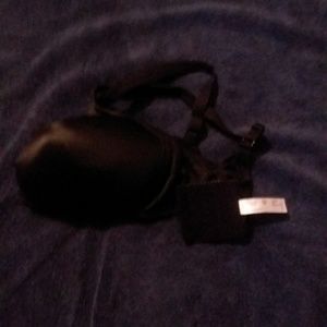 Leading lady black wireless Bra. Worn 2 or 3 times